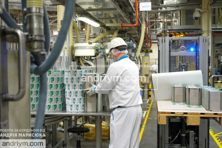 УПАКОВКА ЖУВАЛЬНИХ ГУМОК