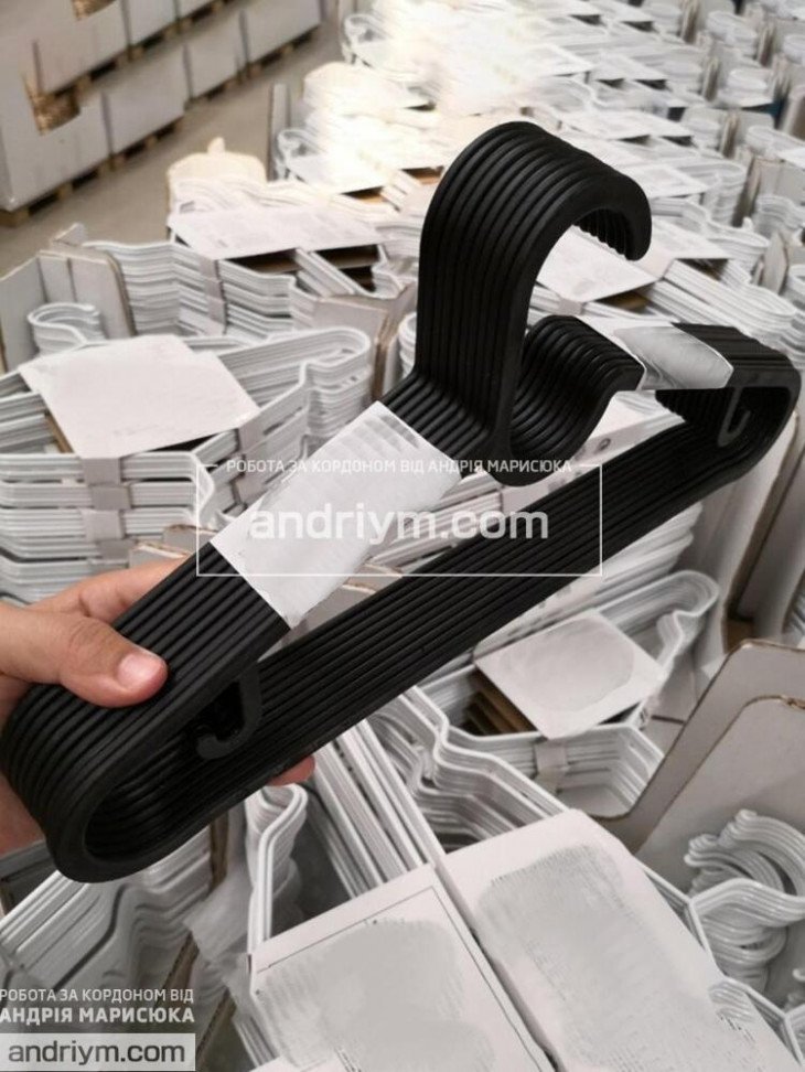 УПАКОВКА ВІШАЛОК