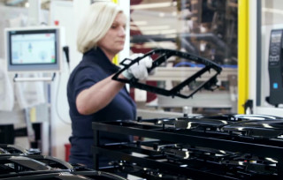 ОПЕРАТОР НА ВИРОБНИЦТВІ ДЕТАЛЕЙ ДЛЯ АВТОМОБІЛІВ SCHNEIDER AUTOMOTIVE