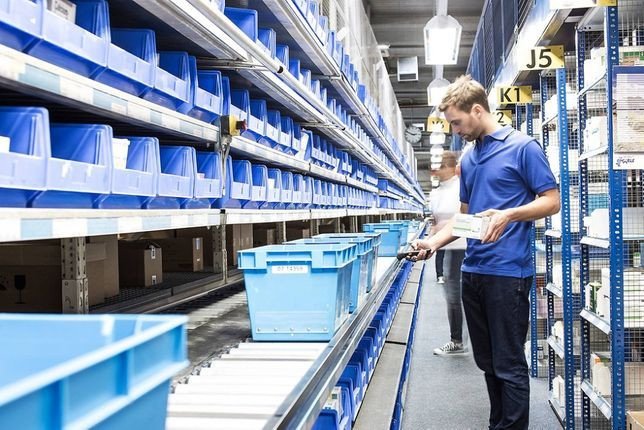 PHARMACEUTICAL WAREHOUSE FOR MEDICINES, DRUGS, AND COSMETICS.